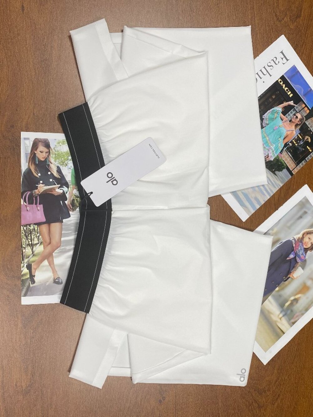 🦓New With Tags ALO Yoga👩🦳White Black Trouser Pants (30-inch inseam) - Picture 5 of 9
